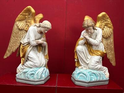 Kneeling Angels style Gothic - Style en Composite Stone, Belgium  19 th century