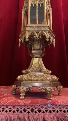 Large Exceptional Reliquaries style Gothic - style en Bronze / Gilt / Glass, France 19 th century ( Anno 1860 )
