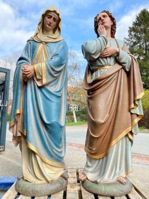 Life Size Exceptional Set  Statues Of St. Mary & St. John Under The Cross style Gothic - style en Terra - Cotta Polychrome, France 19 th century ( Anno 1875 )