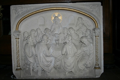 Matching Hand-Carved Sandstone Reliefs style Gothic - style en Sandstone, Belgium  19 th century ( Anno 1860 )
