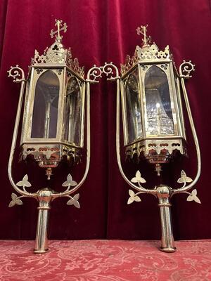 Matching Lanterns style Gothic - Style en Brass / Bronze / Polished and Varnished / Glass, Belgium  19 th century ( Anno 1885 )