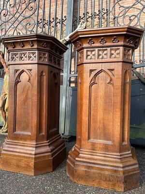 Pedestals  style Gothic - Style en Oak wood, Belgium  19 th century