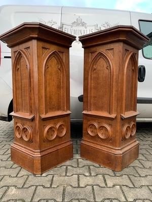 Pedestals style Gothic - style en Oak wood, Belgium