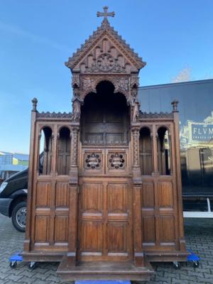 Matching Exceptional Confessionals  style Gothic - style / Romanesque en Oak wood, Roeselare St. Amandus Church Belgium 19 th century ( Anno 1865 )
