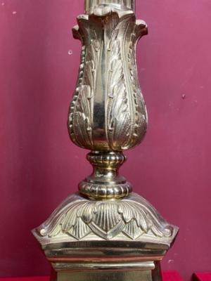 Candle Holders Measures Without Pin style Neo Baroque en Bronze Gilt, Belgium 19 th century ( Anno 1875 )