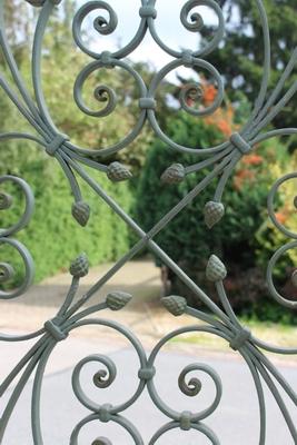 Pair Of Matching Green Coloured Baptistery Entrance Gates / Measurements Of 1 Piece en Hand forged - iron , Belgium 19th century