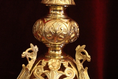Candle Sticks Measures Without Pin style Romanesque en Bronze / Polished and Varnished, France 19th century