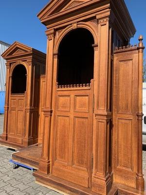 Confessionals style Romanesque en Oak Wood, Belgium 19th century