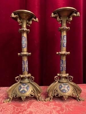 Matching Candle Sticks style Romanesque en Bronze / Gilt / Enamel, France 19th century