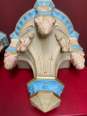 Matching Hanging Pedestals style Romanesque - Style en Terra-Cotta polychrome, France 19th century ( anno 1875 )