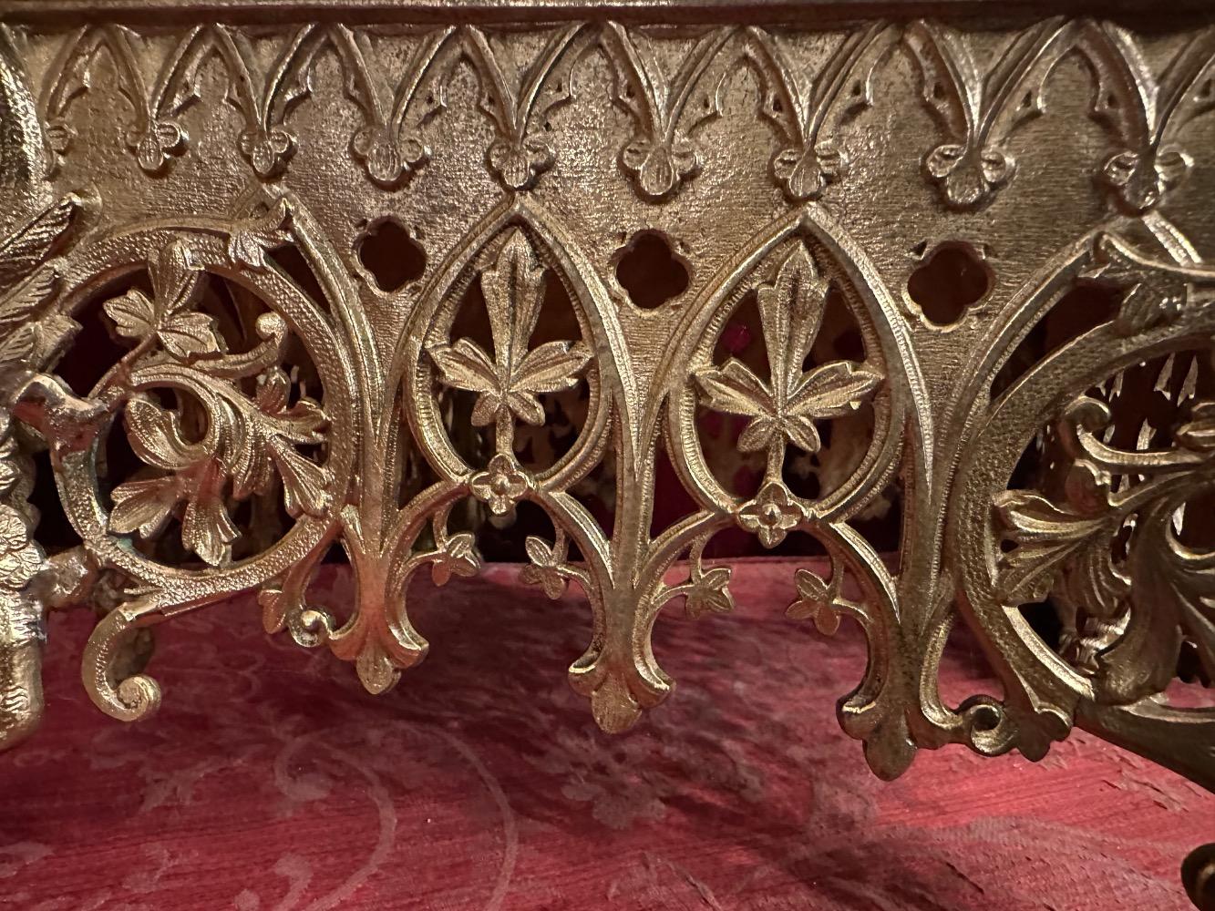 Pair Romanesque - Style Matching Tabors. Egual On 4 Sides