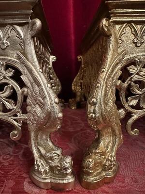 Matching Tabors. Egual On 4 Sides style Romanesque - Style en Bronze Gilt, France 19 th century ( Anno 1875 )