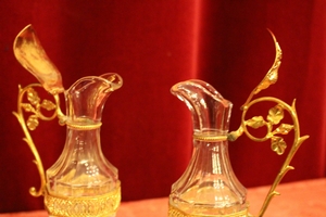 Cruets en Brass / Bronze / Gilt / Glass, France 19th century