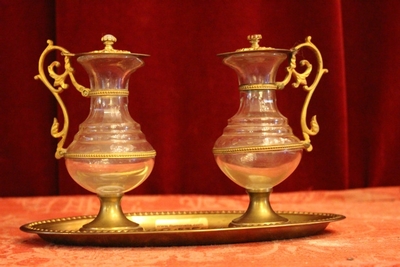 Cruets en brass / Glass / Gemstones, France 19th century (anno 1880)