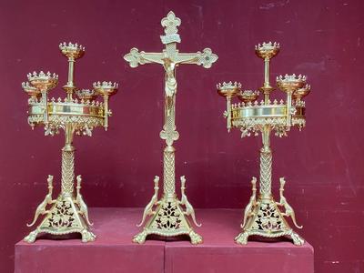 Stunning And Unique Set Of Matching Candle-Holders & Cross.. Measures Cross 67 H X 30 Cm W style Romanesque - Style en Bronze / Polished / New Varnished, France 19th century ( anno 1870 )